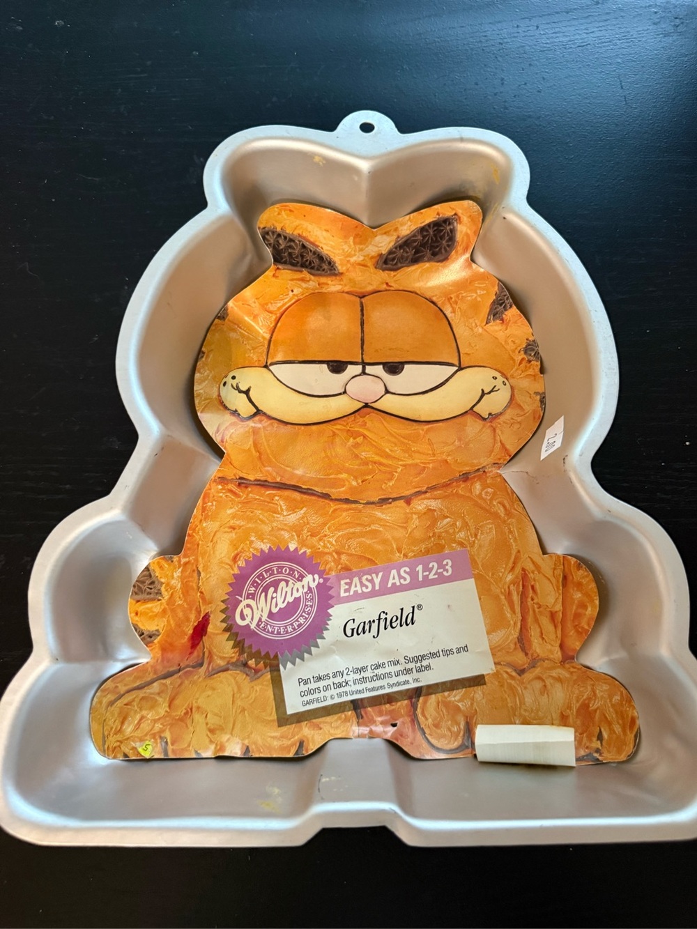 Vintage Wilton Garfield Cake Pan w/ Original Decorating Insert 1978 Aluminum - Picture 1 of 4